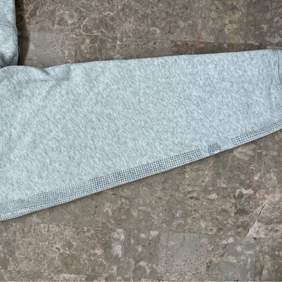 NWT Victoria’s Secret Pink cropped rhinestone hoodie - Picture 6 of 6